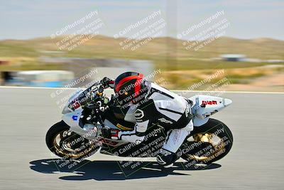 media/Apr-13-2025-TrackXperience (Sun) [[fb1ef998a6]]/Level 2 (Intermediate)/Turn 8 (Session 3)/